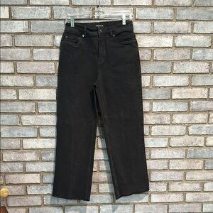 Toad&Co Black Balsam Cutoff Jeans Classic Style